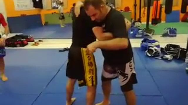 HOW THROW IN MMA