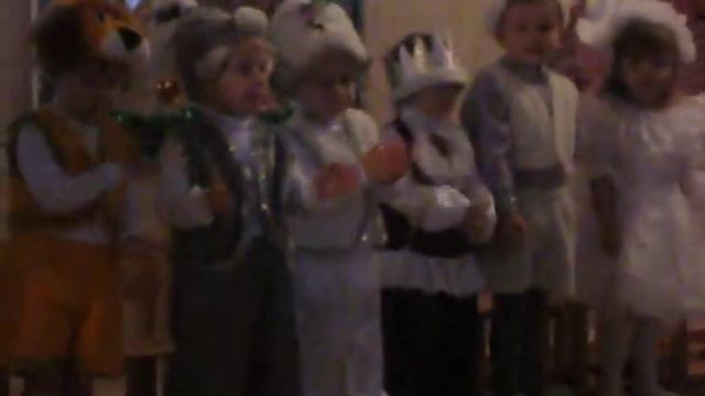 Утренник в садике. Мои зайчики-близнецы смотреть онлайн