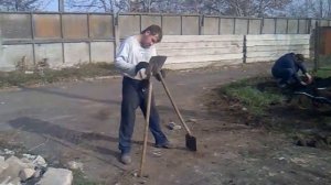 а пусть работает железная пила...)