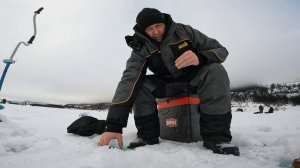 Клевало ВЧЕРА И ЗАВТРА Зимняя рыбалка в Норвегии.