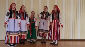 Фольклорный ансамбль Реченька Воробей сына женит