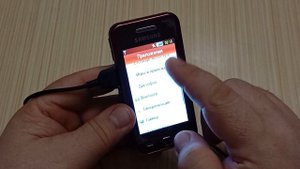 Samsung GT-S5230 (Star La'Fleur) Garnet Red интересная мобила своего времени