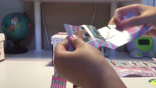 Unboxing A L.O.L Surprise Present Surprise смотреть онлайн