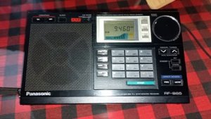 Sony ICF-SW7600G Panasonic RF-B65 Indoor Antenna Test