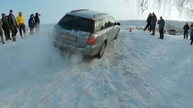 КАБАН W140 показал ПАРКЕТНИКАМ. VW Tiguan, Audi 100 Quattro, Opel Antara, Toyota Camry 4wd, Crown смотреть онлайн