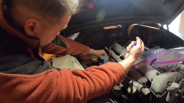 1967 Jaguar 3.8 S-type Restoration - Video #14 - SU Double Carburetor removal
