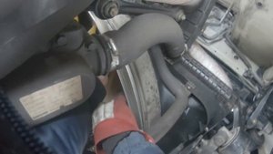 Жёсткая поломка в горах. Замена ремня генератора, помпы и кондиционера на DAF CF440FT евро 6. ч 3