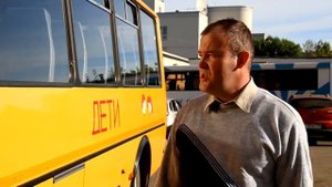 На школьные автобусы установили систему ГЛОНАСС