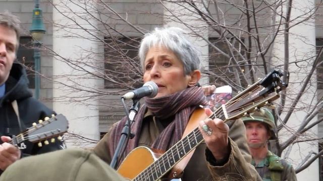 Joan Baez performing "Where's My Apple Pie?" for Occupy Wall Street смотреть онлайн