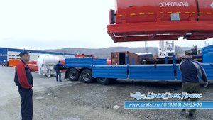Влог УралСТ. Новинка "УралСпецТранс" - раздвижной полуприцеп контейнеровоз.