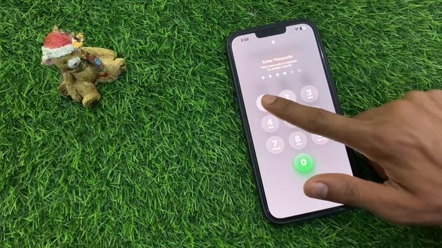 Unlock iPhone 14,14 PRO And 14 PRO MAX Without Passcode And Losing Data смотреть онлайн