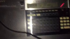 Panasonic RF-B65 vs Sony ICF-2001D; Radio Mosoj Chaski 3310 kHz, Bolivia