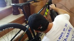 KS E20 Dropper Post Unboxing and Installation | Trek Marlin 5