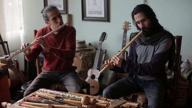 Kuwei flauta Ney y flauta traversa смотреть онлайн