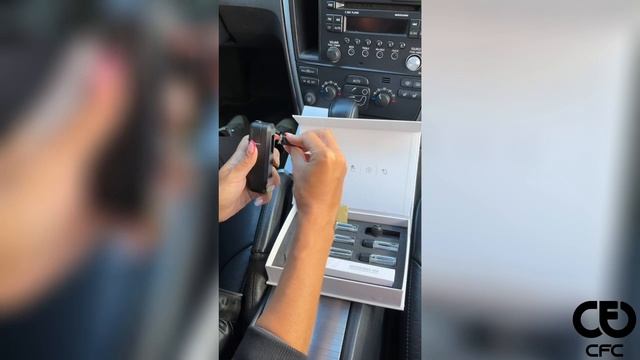 Автоматический ароматизатор для автомобиля