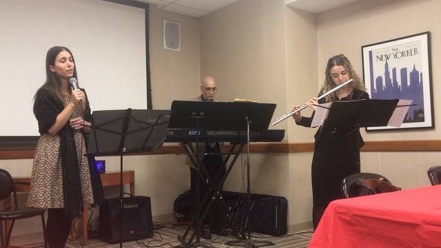 Smile (Charlie Chaplin song) смотреть онлайн