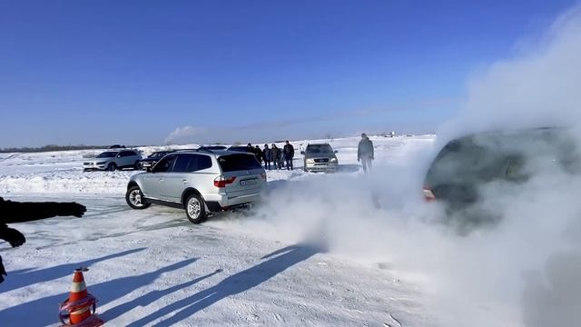 ТЕСТ НА МОЩНОСТЬ - BMW vs Audi vs Mercedes-Benz + бонус Subaru и Toyota 4wd vs НИВА смотреть онлайн