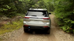 FIRST LOOK: 2022 Jeep Grand Cherokee Trailhawk 4xe Plug-in Hybrid