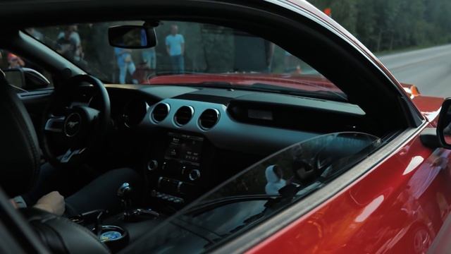 ЧТО значит МОЩЬ АМЕРИКИ "FORD MUSTANG" и НЕМЕЦКИЕ Mercedes C63 | BMW M4 | Audi RS5 | CLA45 Tyumen #2 смотреть онлайн