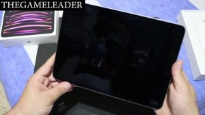 Apple iPad Pro 11" 2022 (4th Gen) M2 Chip [128GB] Space Grey - Unboxing + Start Up