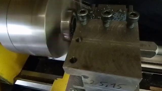 Точение калёной стали на настольном токарном смотреть онлайн
