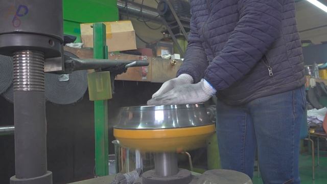 Non Stick Stainless Pan Factory. Perfect Frying Pan Manufacturing Process