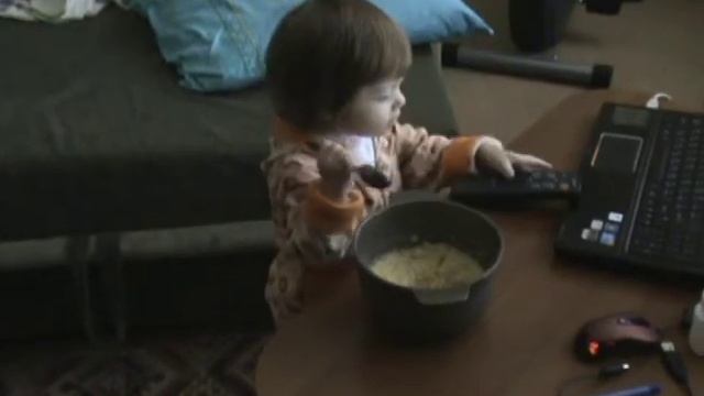 МиМи в гостях у бабушки.mpg смотреть онлайн