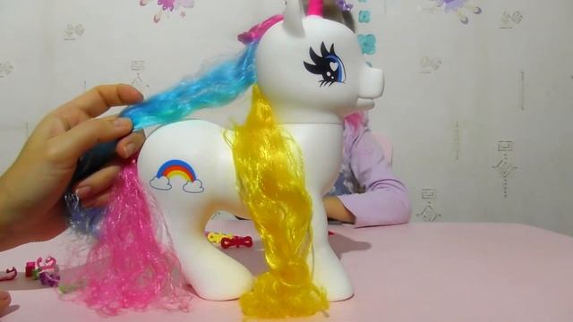 Чудесная единорожка с аксессуарами 🦄 Распаковка 🌈 Unicorn Toy смотреть онлайн