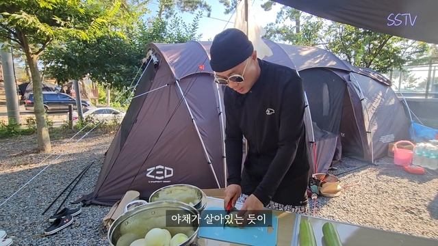 프로 셰프의 장작불 캠핑 요리! 미치게 맛있는 짜장면 & 양갈비 레시피🔥🏕️