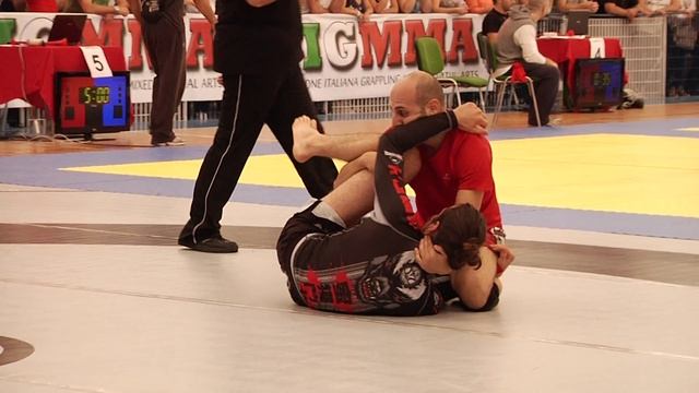 NOGI Serie A 77kg - Grillo vs Merola смотреть онлайн