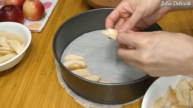 Apple Cinnamon Cake in few minutes👍 | Mix Eggs, Flour and Sugar | Very easy and quick recipe | ASMR