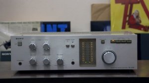 SONY TA-434 усилитель с хорошим, красивым звуком, звучанием.