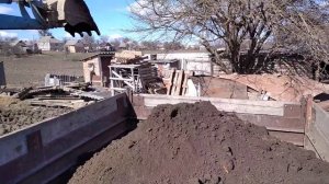 ВОЗИМО ЗЕМЛЮ НА ГАЗ-52,ДВИГУН Д-144