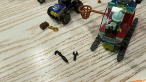 #Lego City 60271 Городская площадь - распаковка и подробный обзор