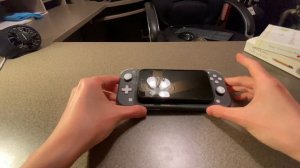 iPhone mini 12 & Nintendo Switch Lite size comparison