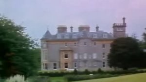 Follow Me BBC Learning 52.(They look tired)