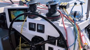 У этого катамарана есть удивительная особенность, которую хотят все (MJ Sailing - Эпизод 346)