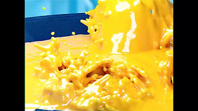 This Mac and Cheese commercial is different. смотреть онлайн