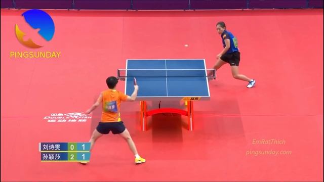 Sun Yingsha defeated Liu Shiwen 4-0 to advance to the women's singles final!