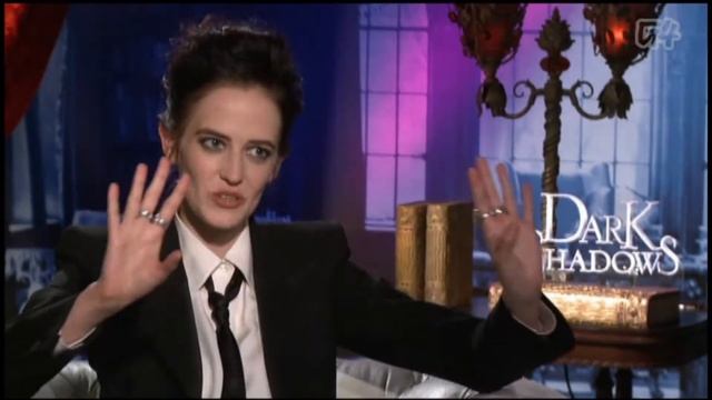 Dark Shadows with Tim Burton, Michelle Pfeiffer, Eva Green, Chloe Grace Moretz and More