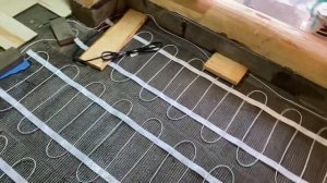 Электрический тёплый пол в баньке!!!