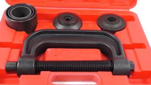 Съемник шаровых опор 3-в-1 TA-B1090