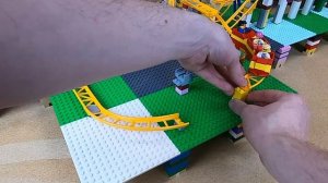 LEGO Theme Park Roller Coaster V1.0