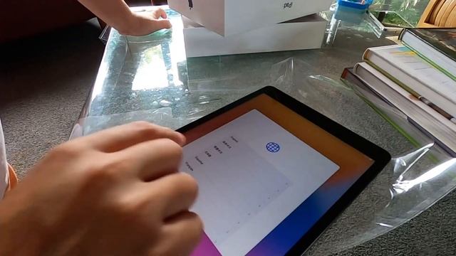 Ipad 8th Gen Unboxing + Set Up with Little Bro💕 (Read Description)