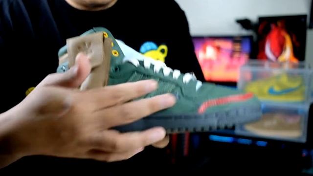 LEGO x adidas x Star Wars x Nike Dunk High Spartan Green (7th Unboxing Video with TheCasanova143) смотреть онлайн