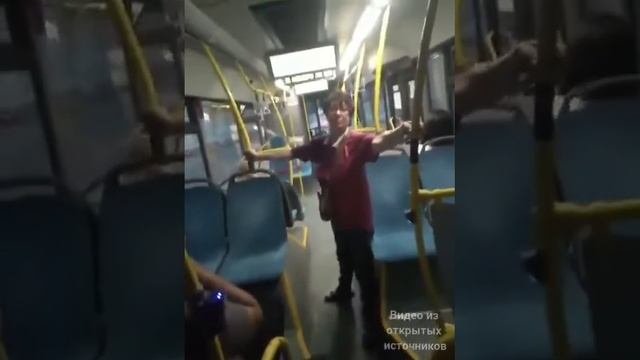 В Астрахани хулиган в автобусе не заплатил за проезд