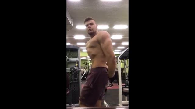 Моя форма в 15 лет (бодибилдинг) смотреть онлайн