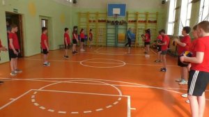 Открытый урок по разделу программы _Волейбол_ в 6 классе