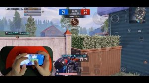 ПЕРВЫЙ РАЗ ИГРАЮ НА 12 IPHONE В PUBG MOBILE ❤️ Handcam