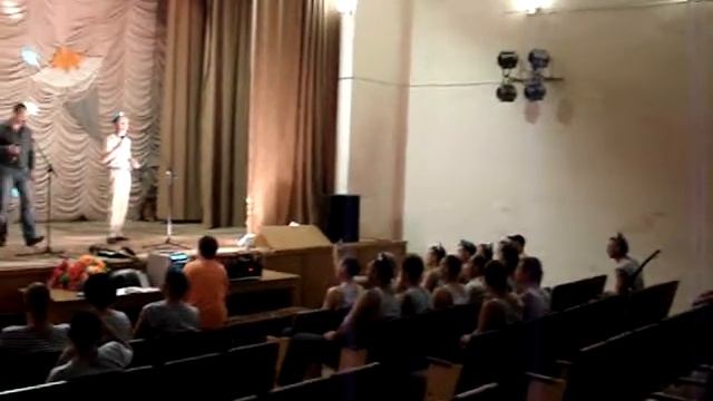 Видео с праздника ВДВ в Малмыже в 2006 году второй из пяти смотреть онлайн